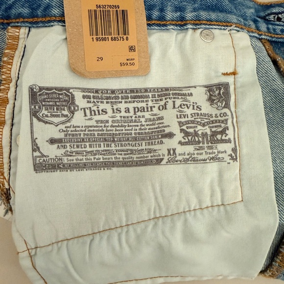 *NWT* Levi's 501 Women's Light Blue Jean Shorts Size 29 - Picture 5 of 9